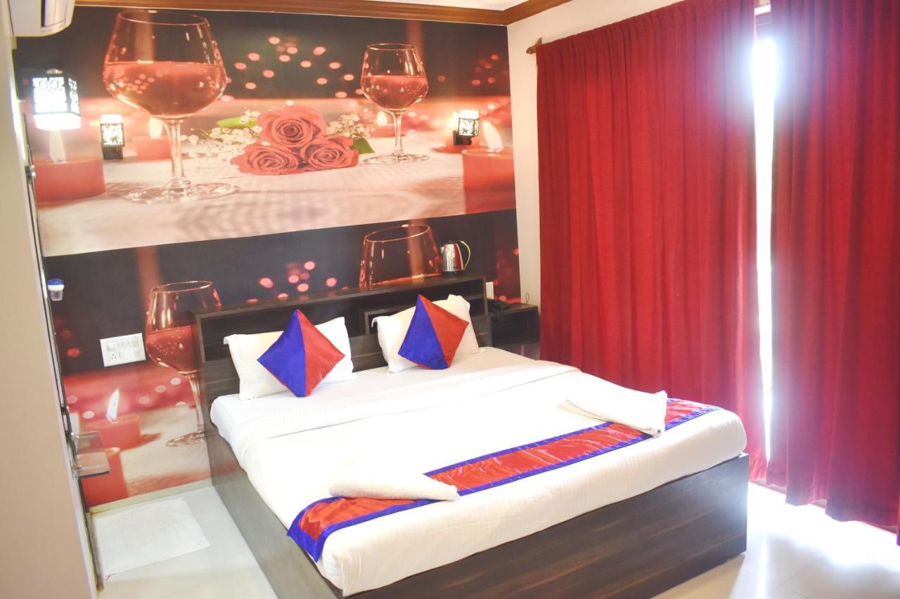 Hotel Baga Highq - Near Baga Beach Dış mekan fotoğraf